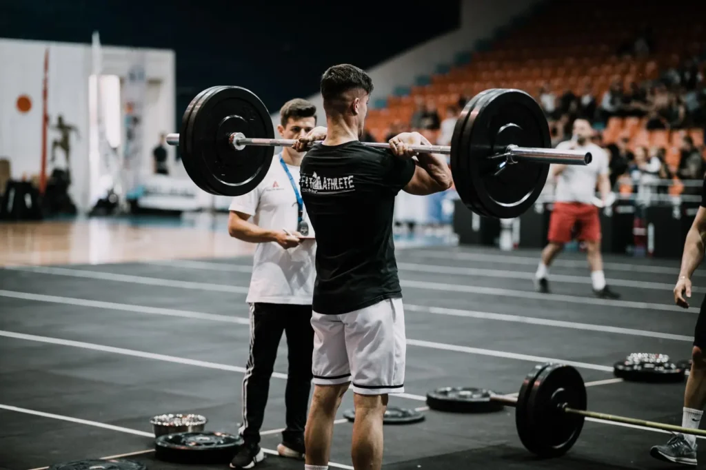 Hipertrofia en Atleta Híbrido: 5 Errores que te Frenan y Cómo Corregirlos
