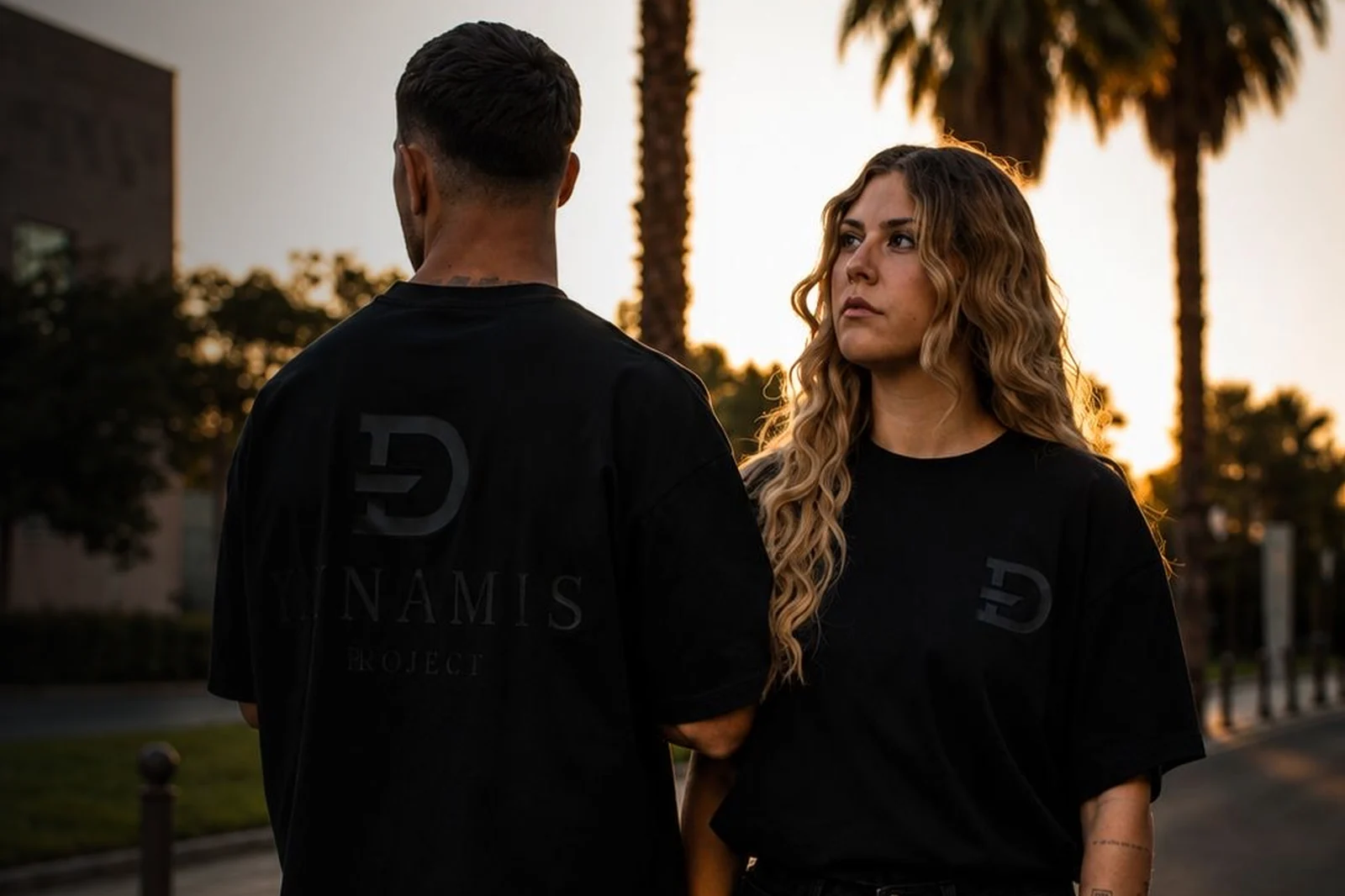 Dynamis Project se une a Steel Goal: streetwear premium con propósito 1 Laura y Juan, fundadores de Dynamis Project